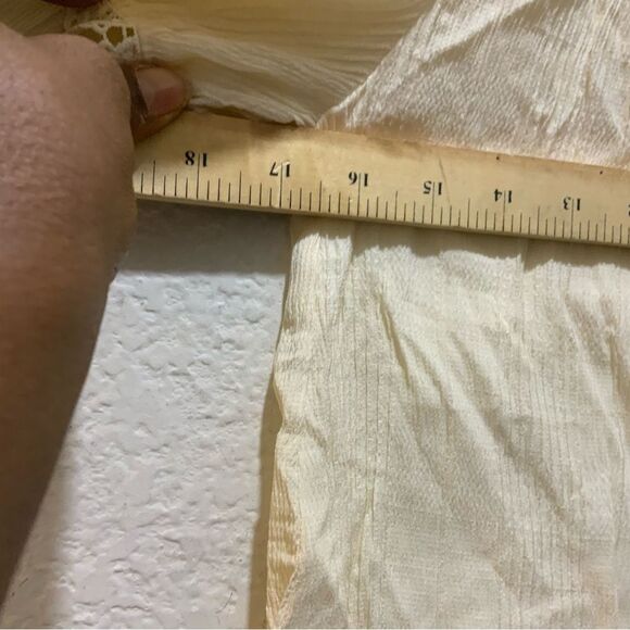 By the river Embroidered Blouse Top puff Sleeve NWT - Picture 7 of 10